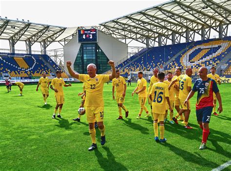 După 100 de ani, România Regală - Serbia Regală la fotbal - Casa ...