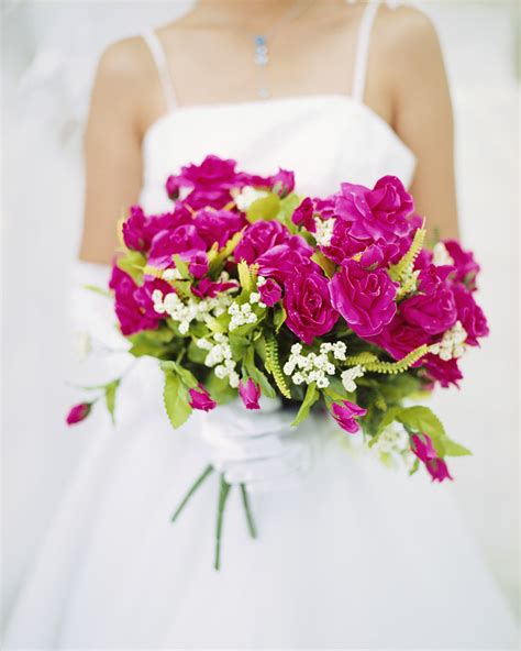 Seasonal Wedding Flower Ideas - Seasonal Wedding Flowers