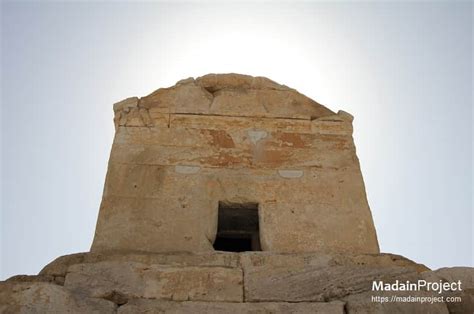 Tomb of Cyrus - Madain Project (en)