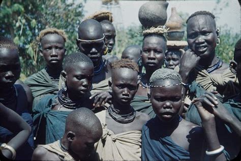 NUER PEOPLE: ONE OF THE AFRICA`S MOST SKILLED FIGHTERS