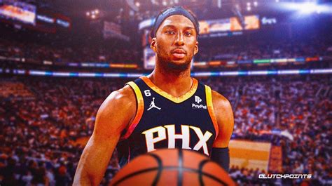 Suns officially re-sign Josh Okogie