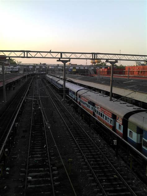 Train at Indore Railway Station | Veethi