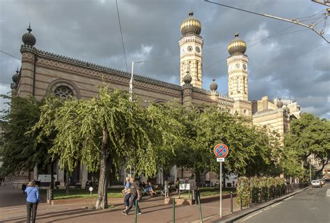 Synagogue - Sights of Budapest - Panorama Tours