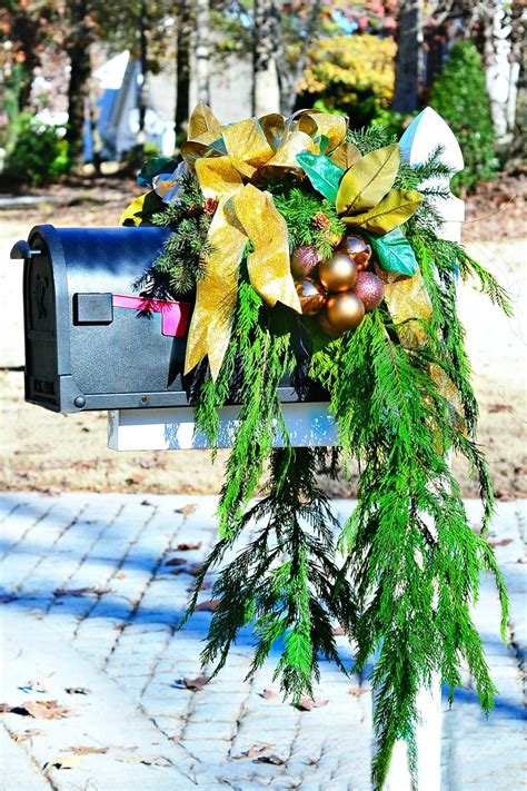 40 Wedding Mailbox Decorating Ideas | Ijabbsah