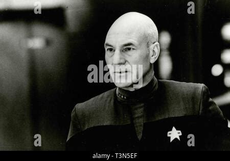 STAR TREK: GENERATIONS (1994) PATRICK STEWART STGN 076 Stock Photo - Alamy