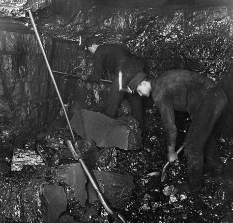 Pennsylvania Coal Miners. Nminers At Work In An Anthracite Coal Mine Scranton Pennsylvania ...