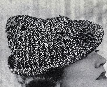 Robin Hood Hat Pattern #2012 | Crochet Patterns