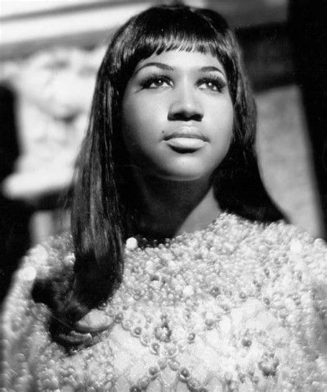 Remembering the Queen of Soul: 20 Fascinating Photos of Aretha Franklin ...