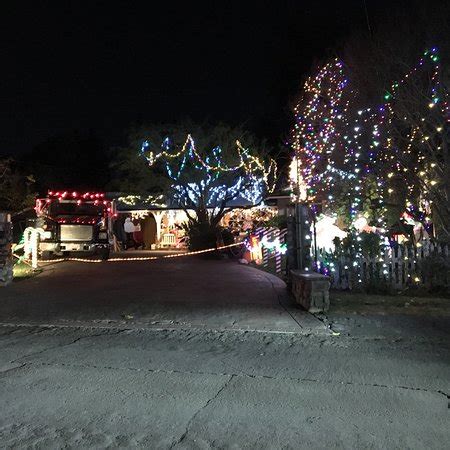 Candy Cane Lane (Los Angeles) - All You Need to Know Before You Go (with Photos) - TripAdvisor