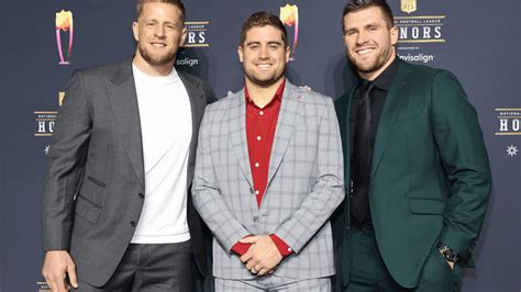 Pittsburgh Steelers Fans Rejoice: JJ Watt Is Finally Officially Part Of Steeler Nation