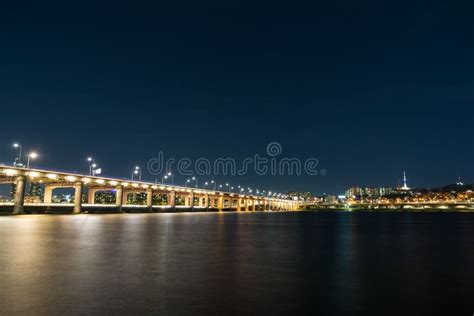 Nightview of Banpo Bridge stock image. Image of seoul - 116192747