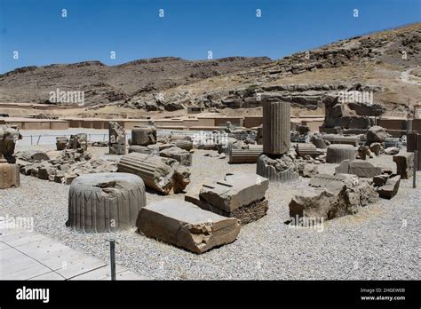 Persepolis architecture hi-res stock photography and images - Alamy