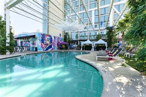 Dallas Hotel Gallery | Best Hotel Pools In Dallas | Top Hotels In Dallas