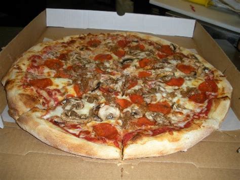 MICHAEL'S PIZZA, PASTA AND GRILL, Myrtle Beach - 1701 N Kings Hwy - Photos & Restaurant Reviews ...