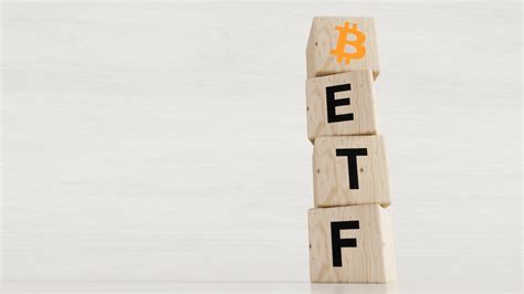 Bitcoin ETF Countdown: SEC’s Decisive December Deadline – Here’s the Latest