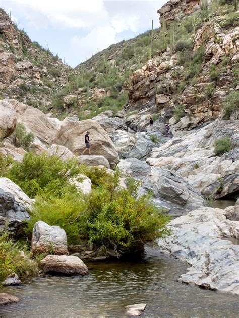 Tanque Verde Falls Trail: Waterfalls, pools & boulders in Tucson's Ricon Mts.