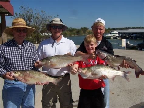 Lake Bridgeport Guide Service - Lake Bridgeport