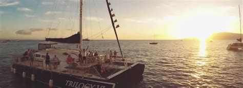 Captain's Sunset Dinner Sail - Maui's Luxury Dinner Cruise