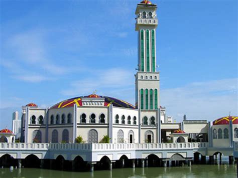 Floating Mosque of Tanjung Bungah | Attractions in Tanjung Tokong, Penang