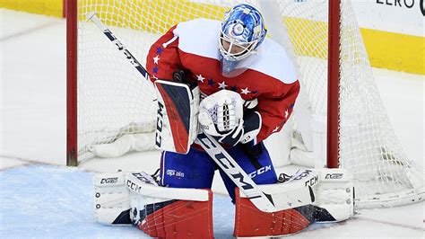 Los Angeles Kings sign goalie Pheonix Copley to one-year deal