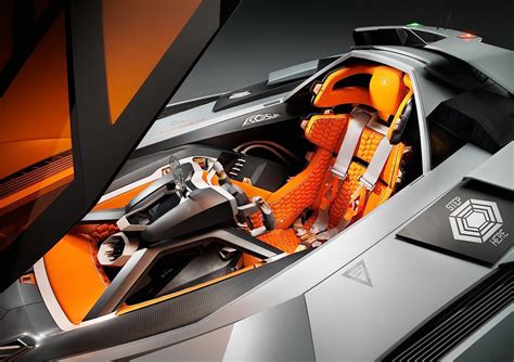 Lamborghini Egoista concept-interior – PerformanceDrive