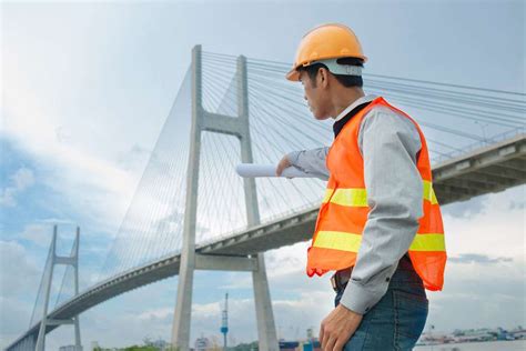 Fiche métier Ingénieur génie civil : salaire, étude, rôle et compétence ...