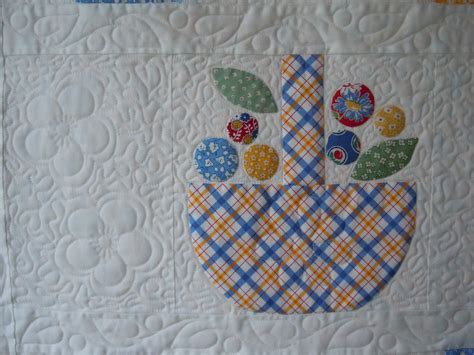 1 More Stitch: Basket Quilt