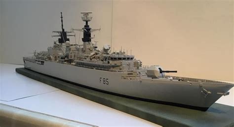 Type 22 frigate - Royal Navy scratchbuilding wood models - iModeler