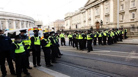 Irish left slams violent anti-lockdown protests and government’s poor handling of COVID-19 ...