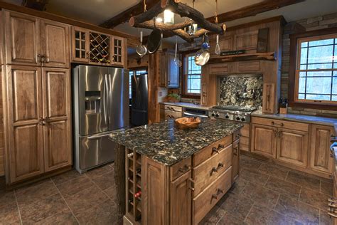 Custom Kitchen Cabinets Vs. Stock Cabinets | Red Rose Cabinetry
