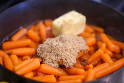 Brown Sugar Glazed Carrots Recipe (+VIDEO) | Lil' Luna