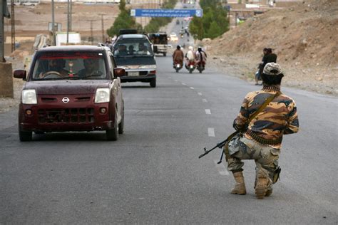 Iran closes Afghan border crossing after skirmishes with Taliban ...