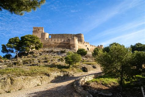 11 Breathtaking Castles in Spain | Celebrity Cruises