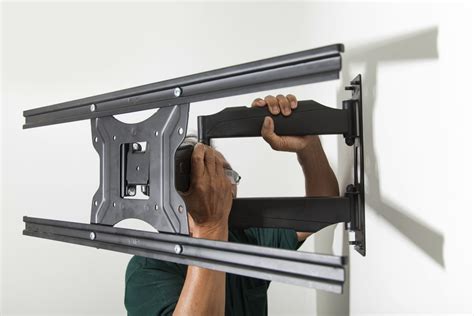 5 More Things to Consider When Installing a TV Bracket | Tiger Mount