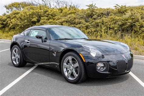 34-Mile 2009 Pontiac Solstice Coupe GXP 5-Speed for sale on BaT ...