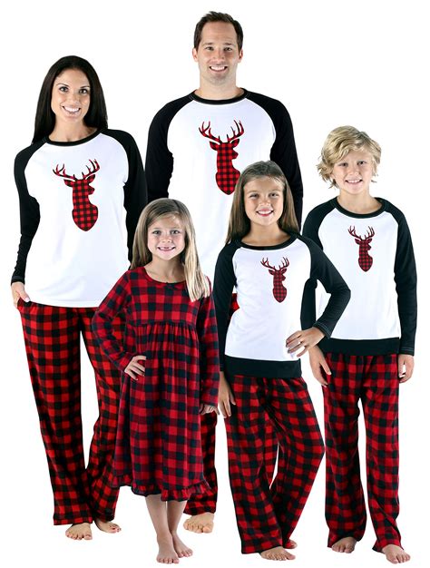 Matching Christmas Pajamas for the Whole Family | SHOP NOW