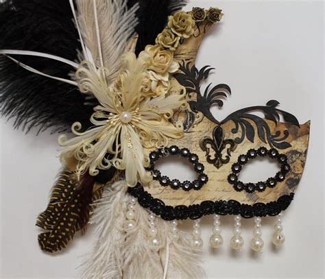 Ginas Designs: Masquerade Mask