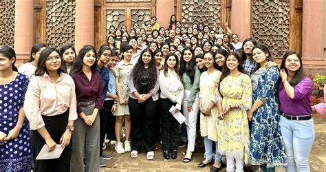 Shashi Tharoor on Twitter: "A group of Bharti College students visiting Parliament this morning ...