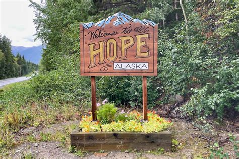 A Guide to Hope, Alaska: How to Visit My Favorite Small Town