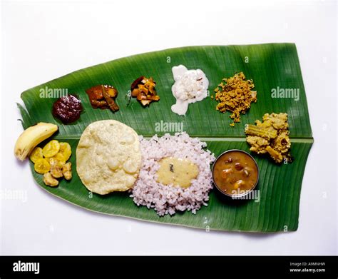 SADYA A TRADITIONAL KERALA FEAST Stock Photo - Alamy