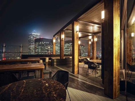 Discover the newly opened Novotel London Canary Wharf