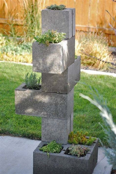 Cinder block garden ideas – furniture, planters, walls and decor