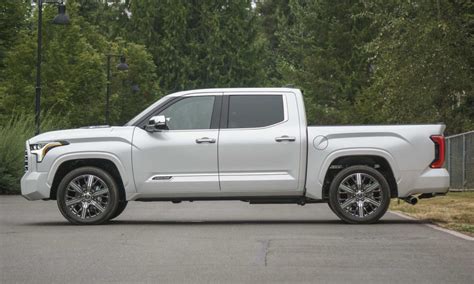 Toyota Tundra Capstone Review: Upscale Utility - autoNXT.net