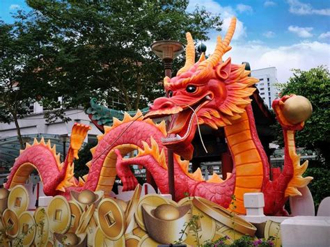 Chinese New Year In Singapore cultural features - Famous Cultural ...