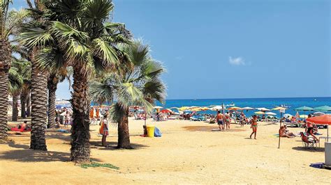 Spend a day at one of Santa Susanna’s beaches | Thomson now TUI