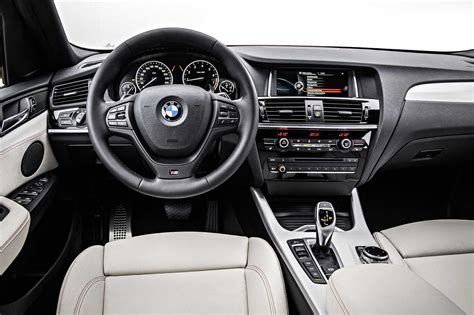 The new BMW X4 with xLine - Nevada leather Ivory White (02/14).