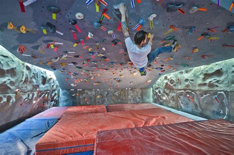 Best Places to Go Outdoor or Indoor Rock Climbing In NYC | Indoor rock climbing, Bouldering ...