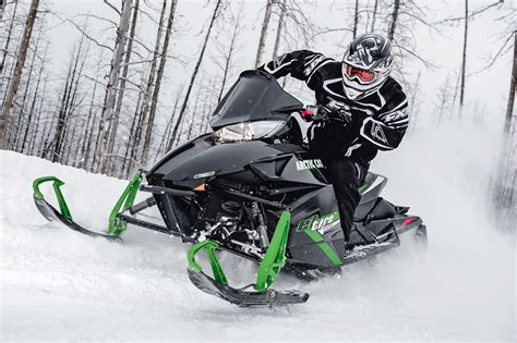 2014 SNOWTRAX REAL WORLD SLED OF THE YEAR