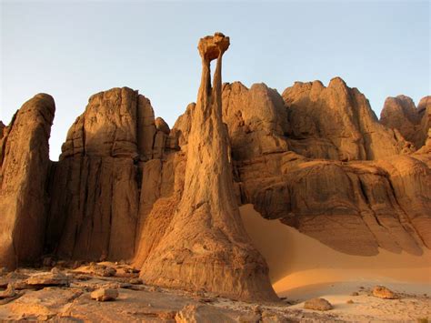 Ahaggar is the highest mountain range in the Algerian part of the Sahara (the Arabs call this ...