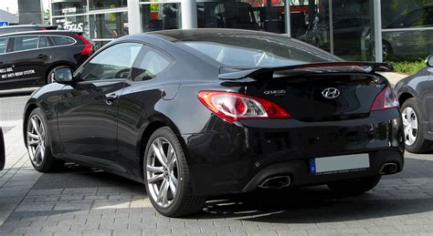 2011 Hyundai Genesis Coupe 2.0T Premium - Coupe 2.0L Turbo auto